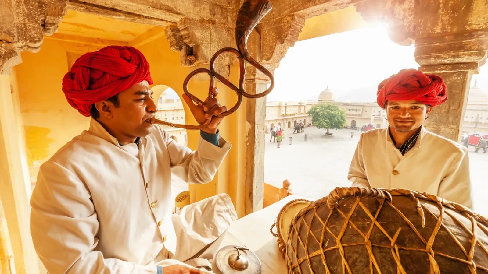 Holi in Udaipur: the royal Holika Dahan and how to celebrate safely